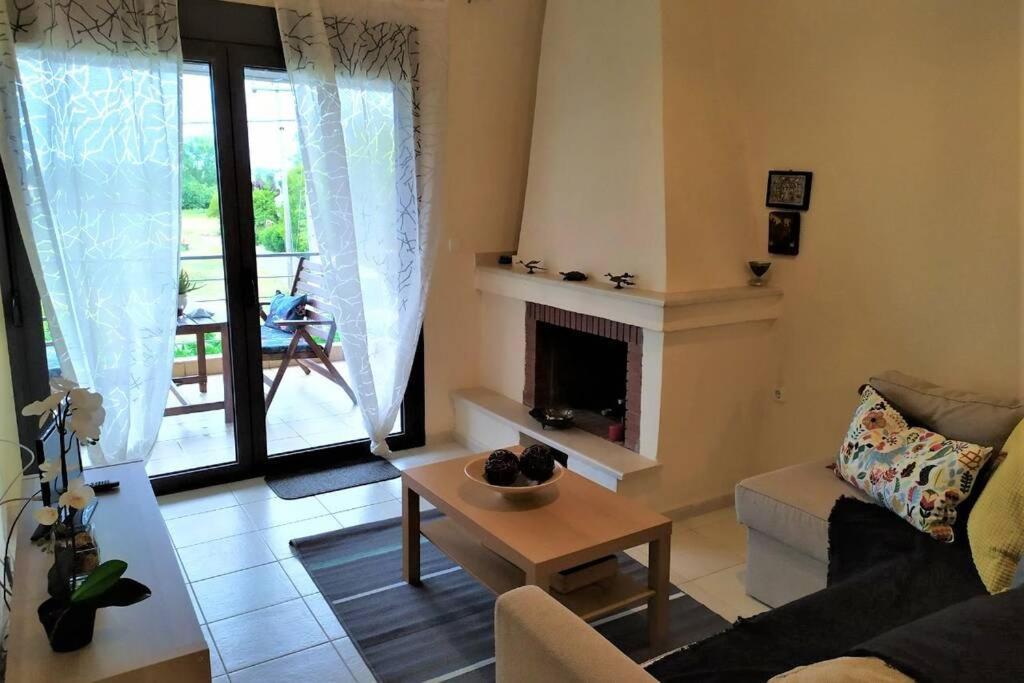 Maria'S House Apartment In Skála Foúrkas Extérieur photo